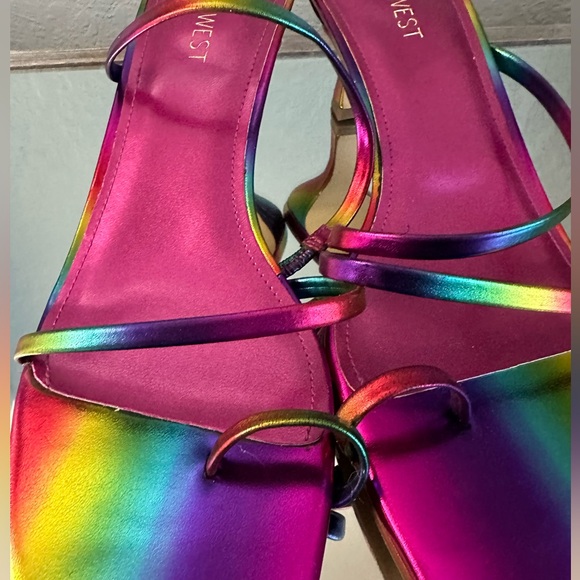 Nine West Mid heel slide (rainbow) 8.5 - Picture 13 of 14